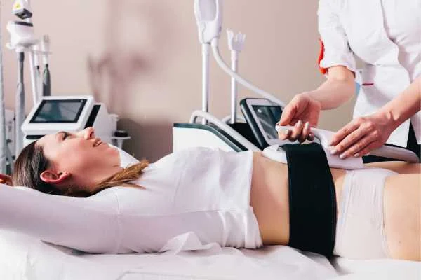 woman having body sculpting to help improve her body image and her mental health Northwood Hills